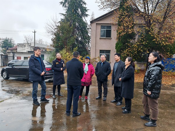 民革淮南市田家庵区第四支部开展校舍闲置调研.jpg